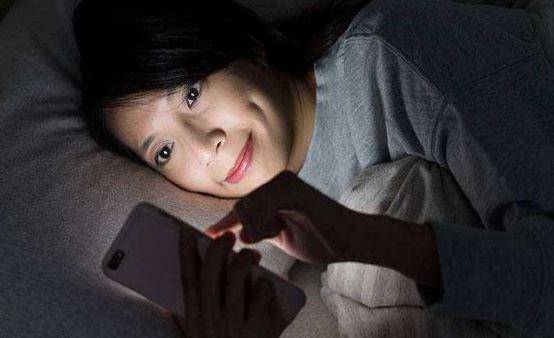 屏幕是怎样伤害我们眼睛的？